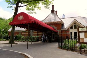 The newly renovated and reopened, Tavern On the Green.