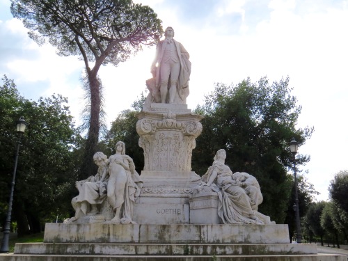 Monument to Goethe by Gustav Eberlein.